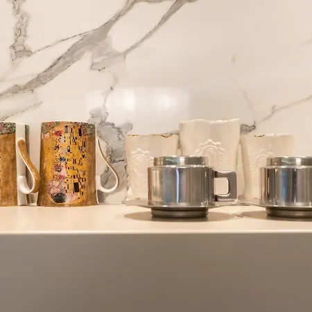 公寓 Paradise Center Premium 1 *