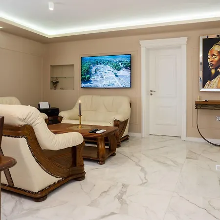 Paradise Center Premium 1 *