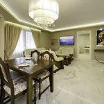 Paradise Center Premium 1 Διαμέρισμα *