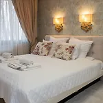Paradise Center Premium 1