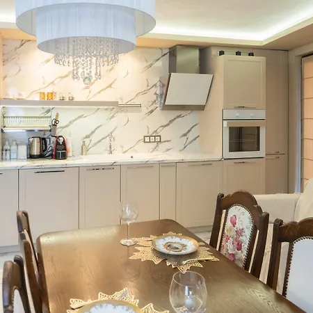 Paradise Center Premium 1 Apartman *