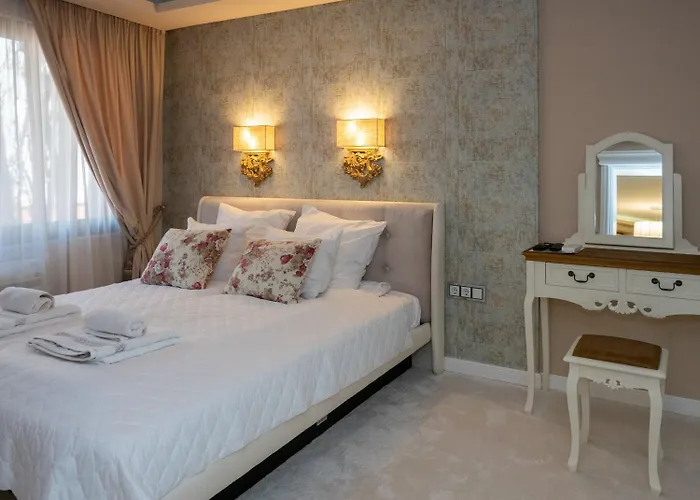 Appartement Paradise Center Premium 1 *