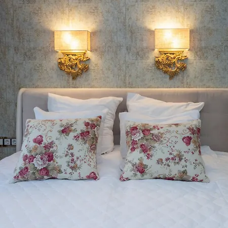 Paradise Center Premium 1 * ソフィア