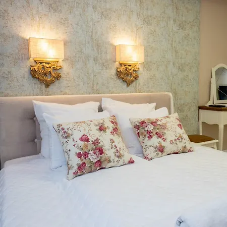 Paradise Center Premium 1 アパート *