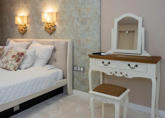 Paradise Center Premium 1