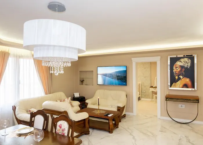 Paradise Center Premium 1 *